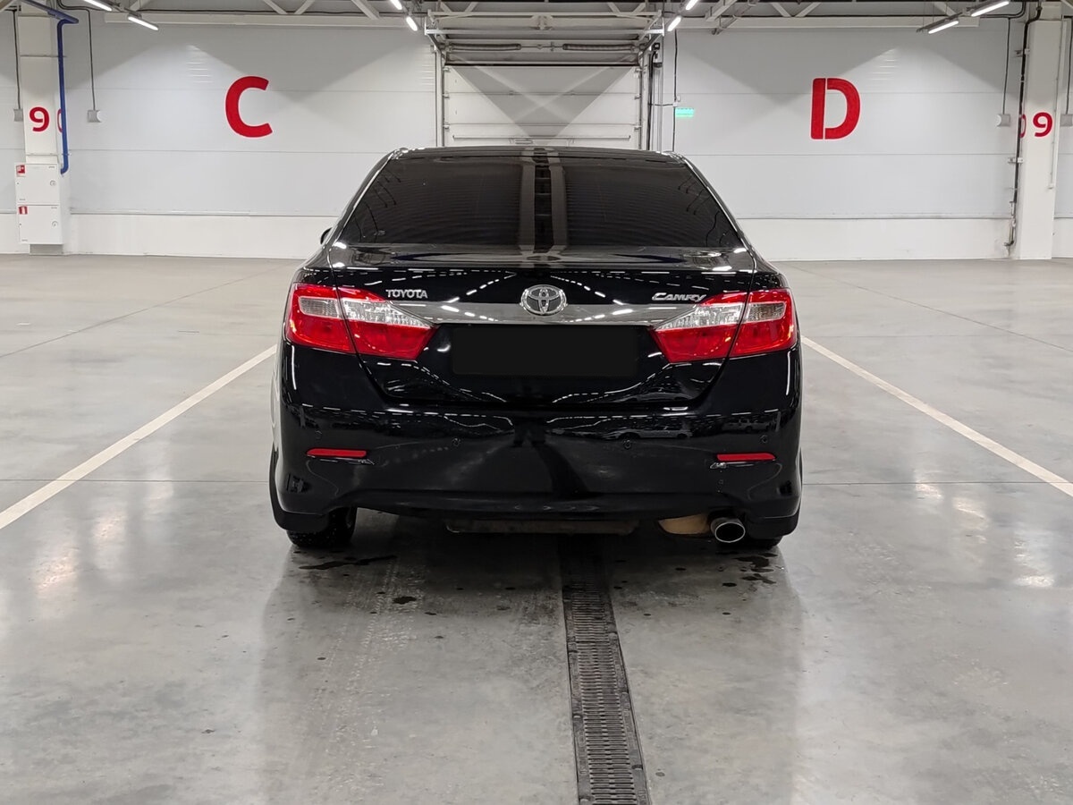 Купить Toyota Camry с пробегом. Фото: #5