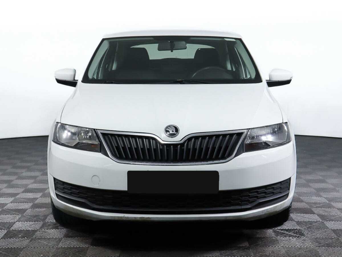 Купить Skoda Rapid с пробегом. Фото: #1