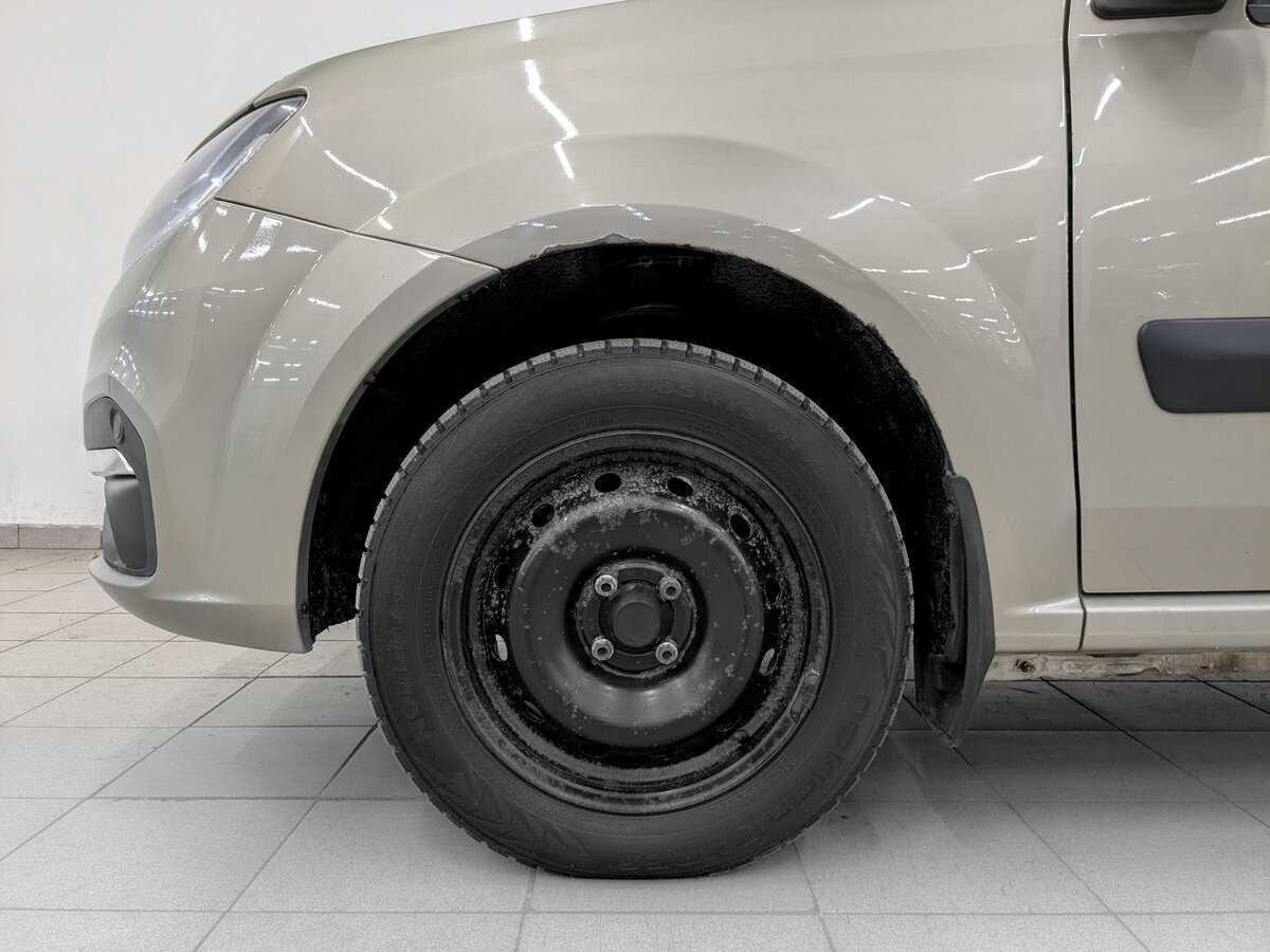 Купить Lada (ВАЗ) Largus с пробегом. Фото: #16