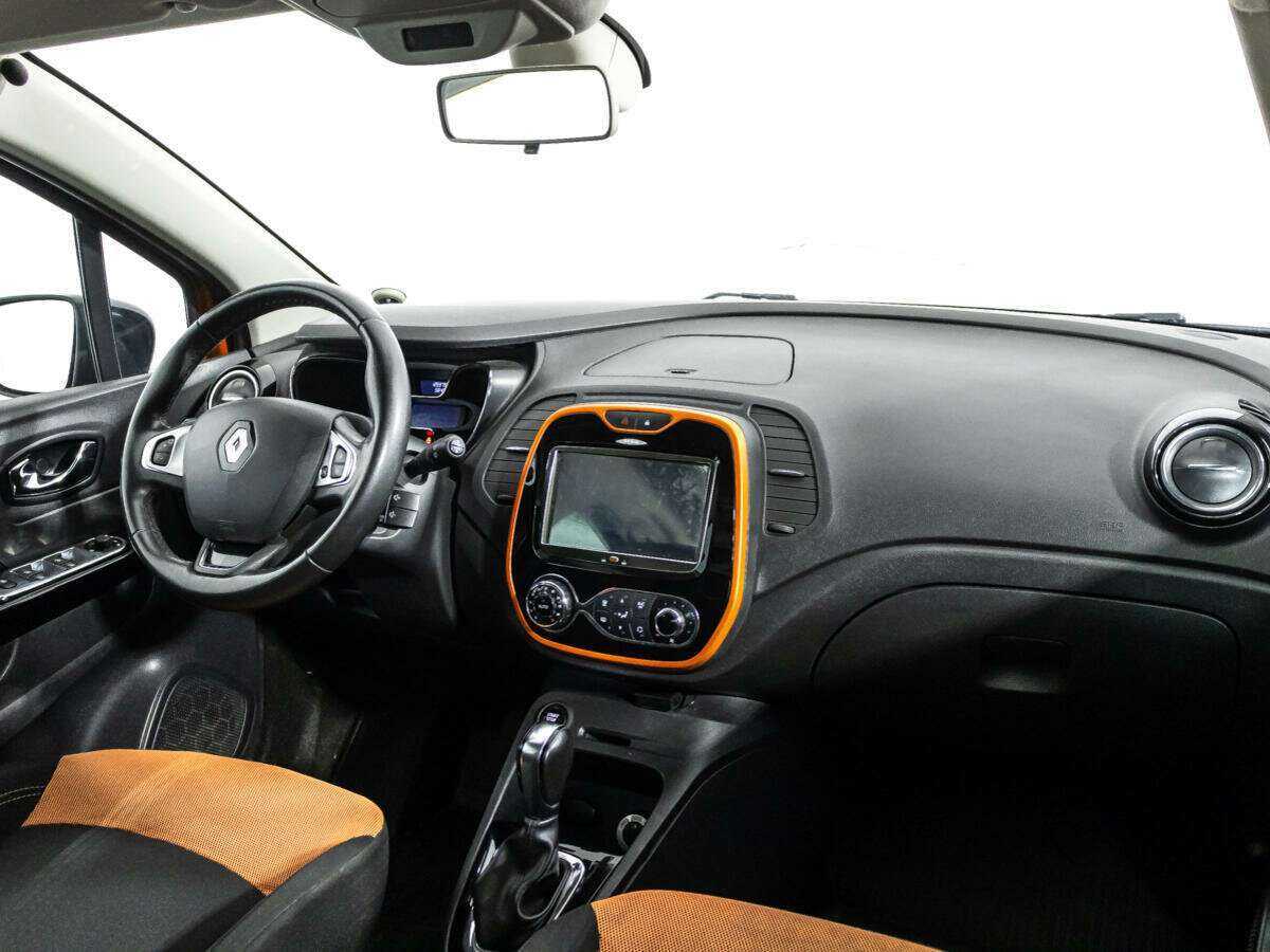 Купить Renault Kaptur с пробегом. Фото: #8
