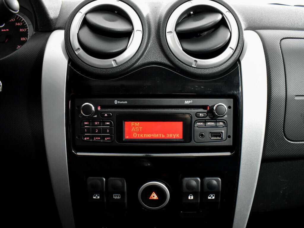 Купить Lada (ВАЗ) Largus с пробегом. Фото: #12