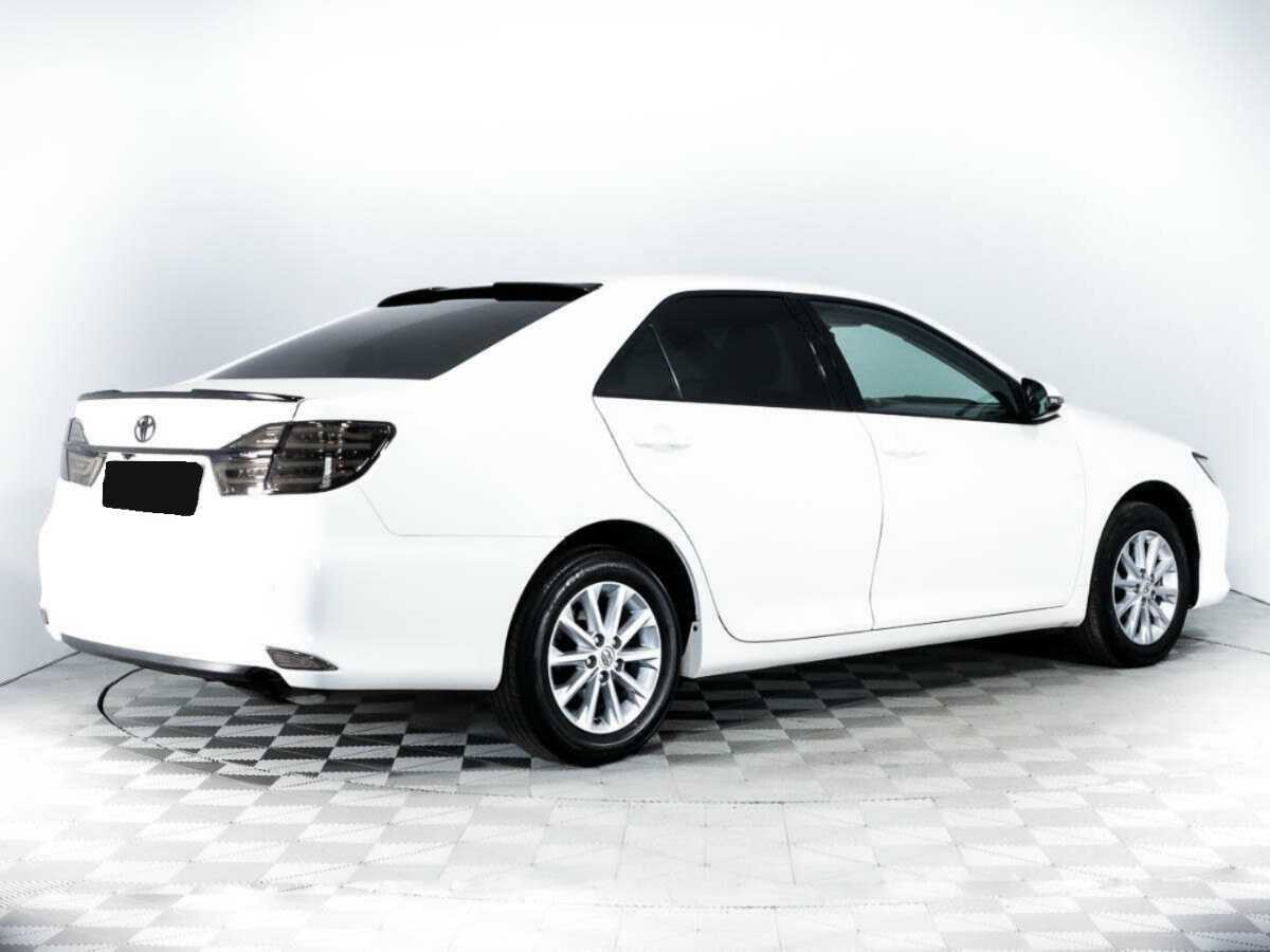 Купить Toyota Camry с пробегом. Фото: #4