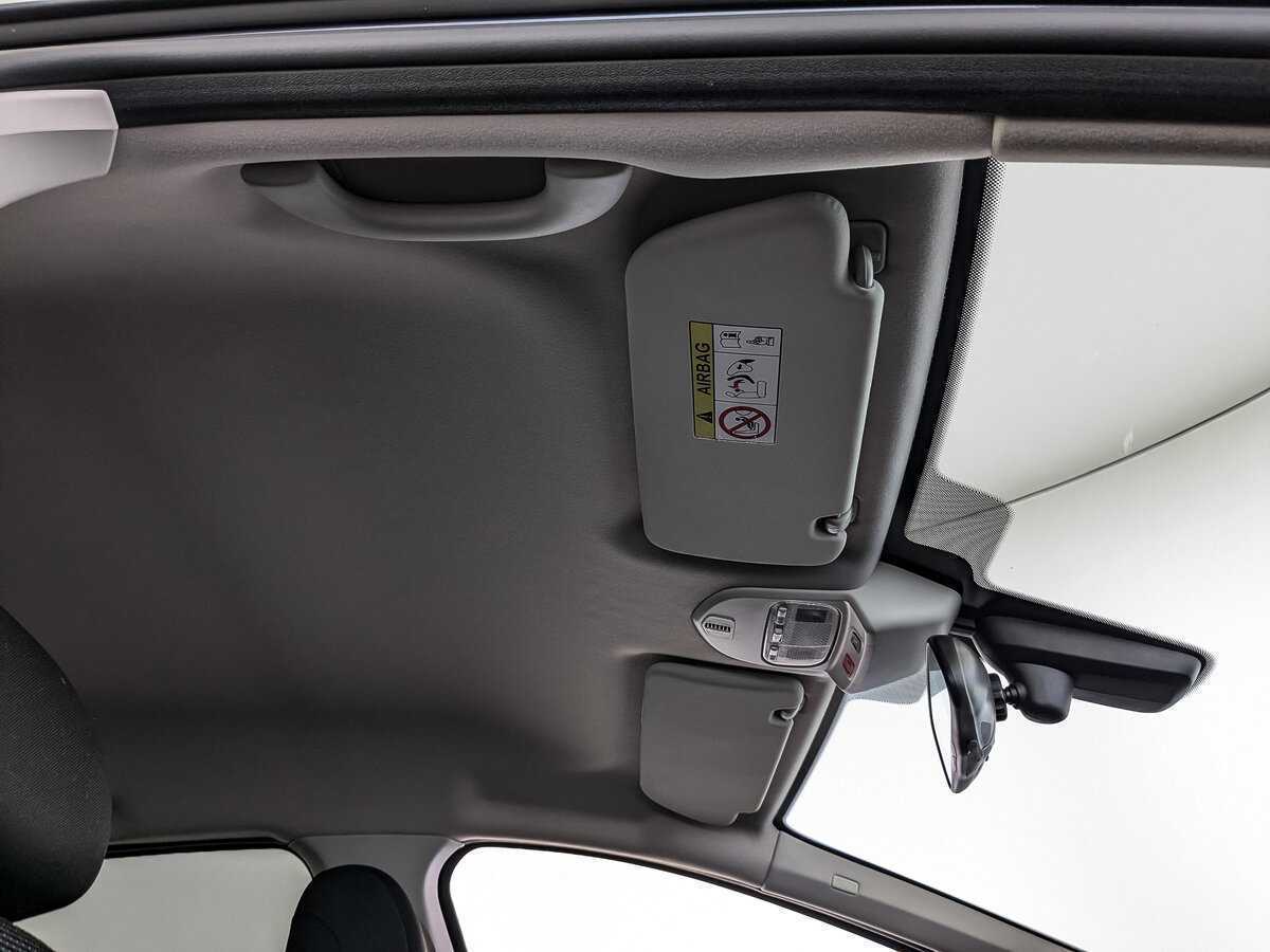 Купить Peugeot 408 с пробегом. Фото: #18