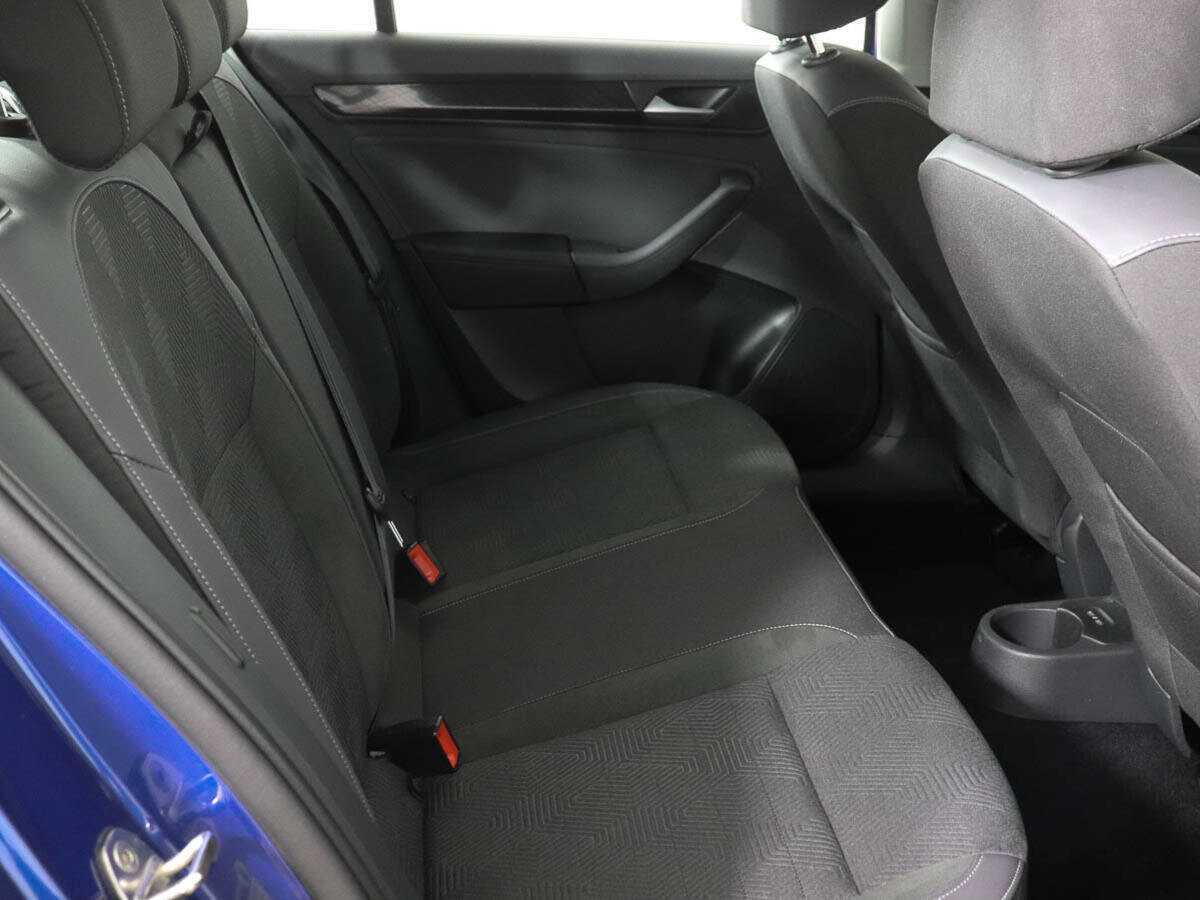 Купить Volkswagen Polo с пробегом. Фото: #7