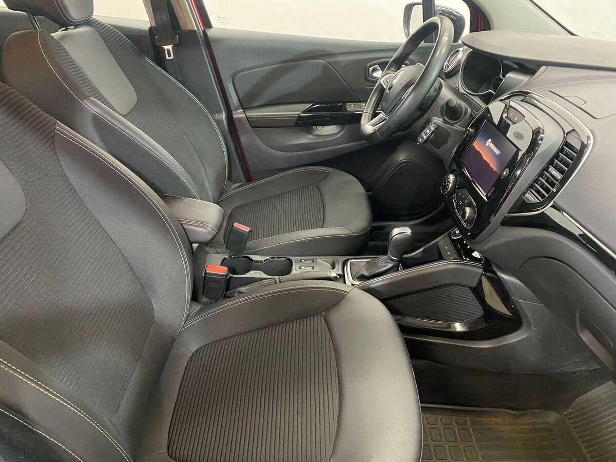 Купить Renault Kaptur с пробегом. Фото: #9