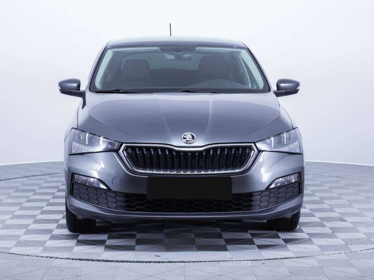 Купить Skoda Rapid с пробегом. Фото: #1