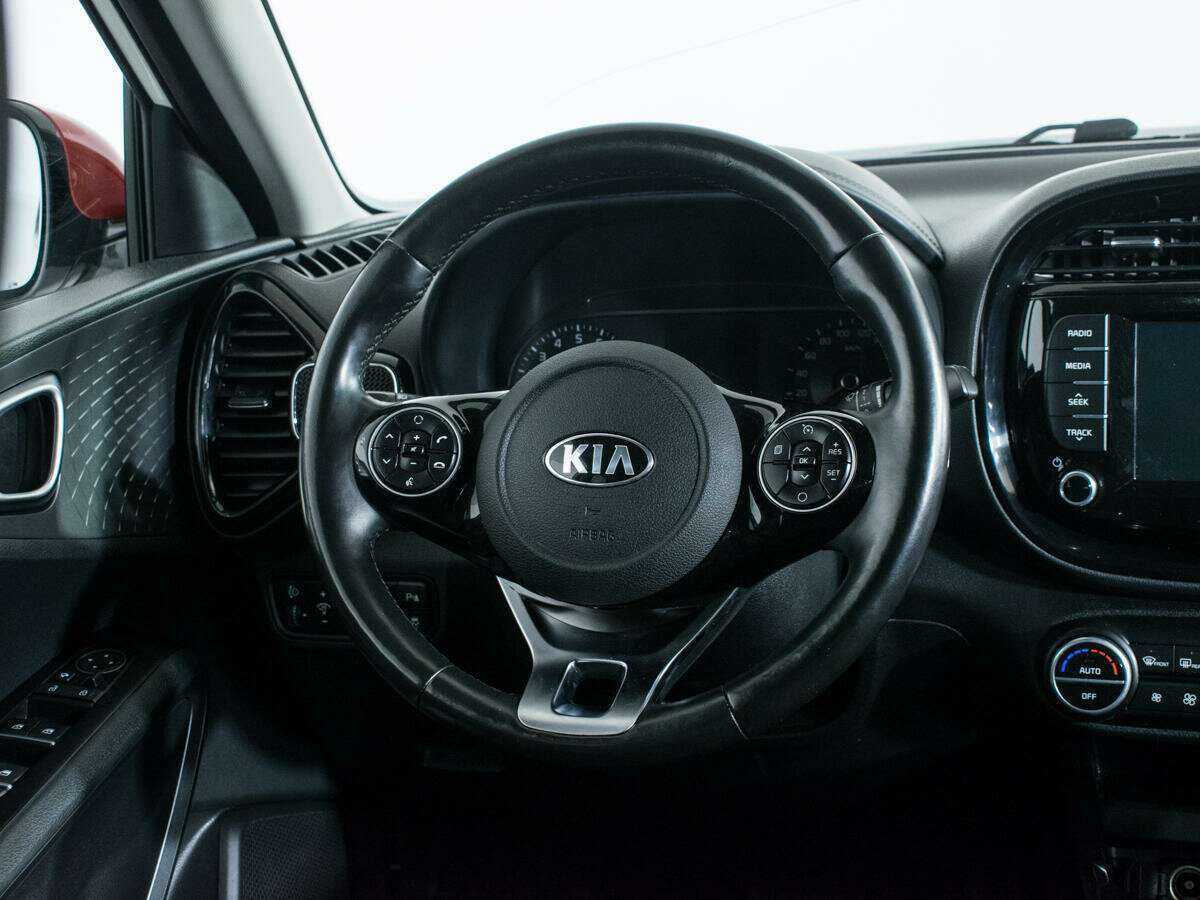 Купить Kia Soul с пробегом. Фото: #13