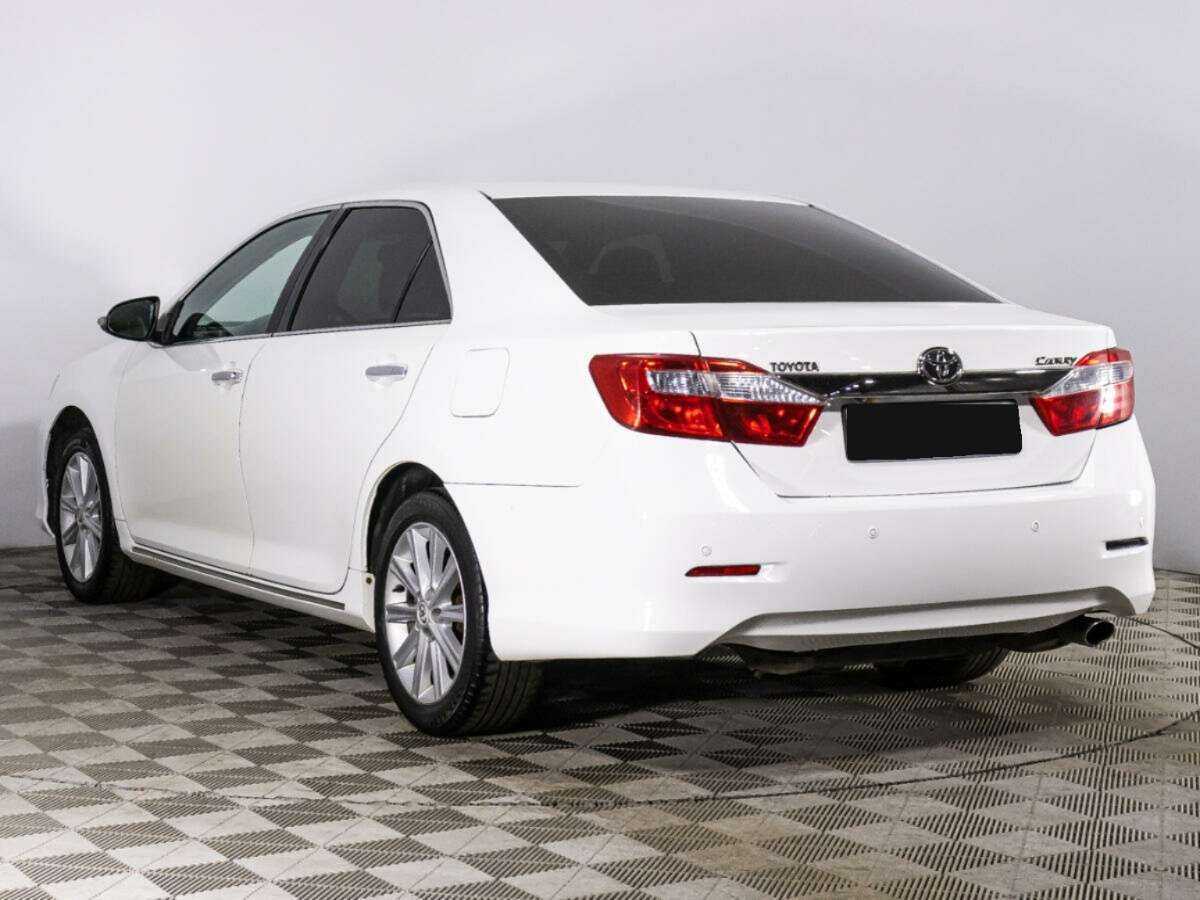 Купить Toyota Camry с пробегом. Фото: #6