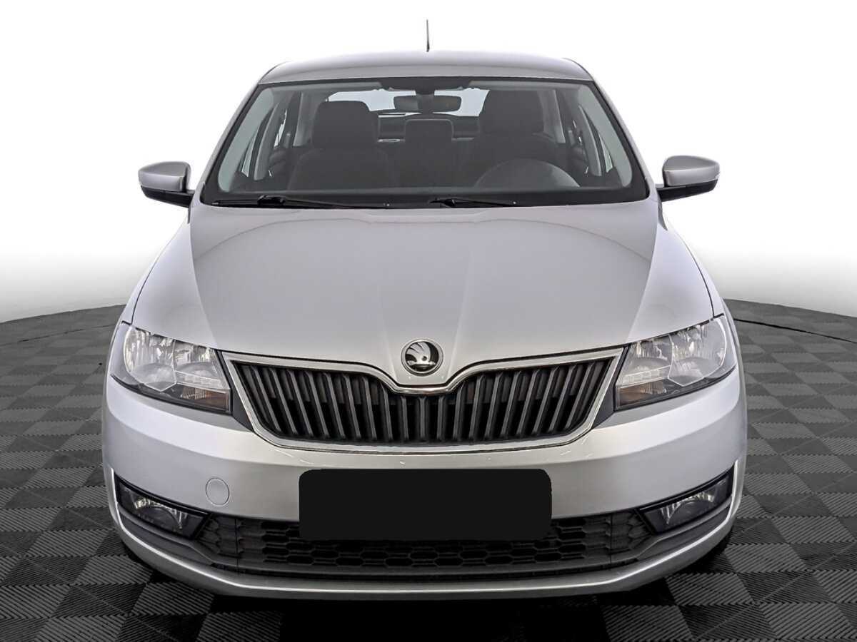 Купить Skoda Rapid с пробегом. Фото: #1