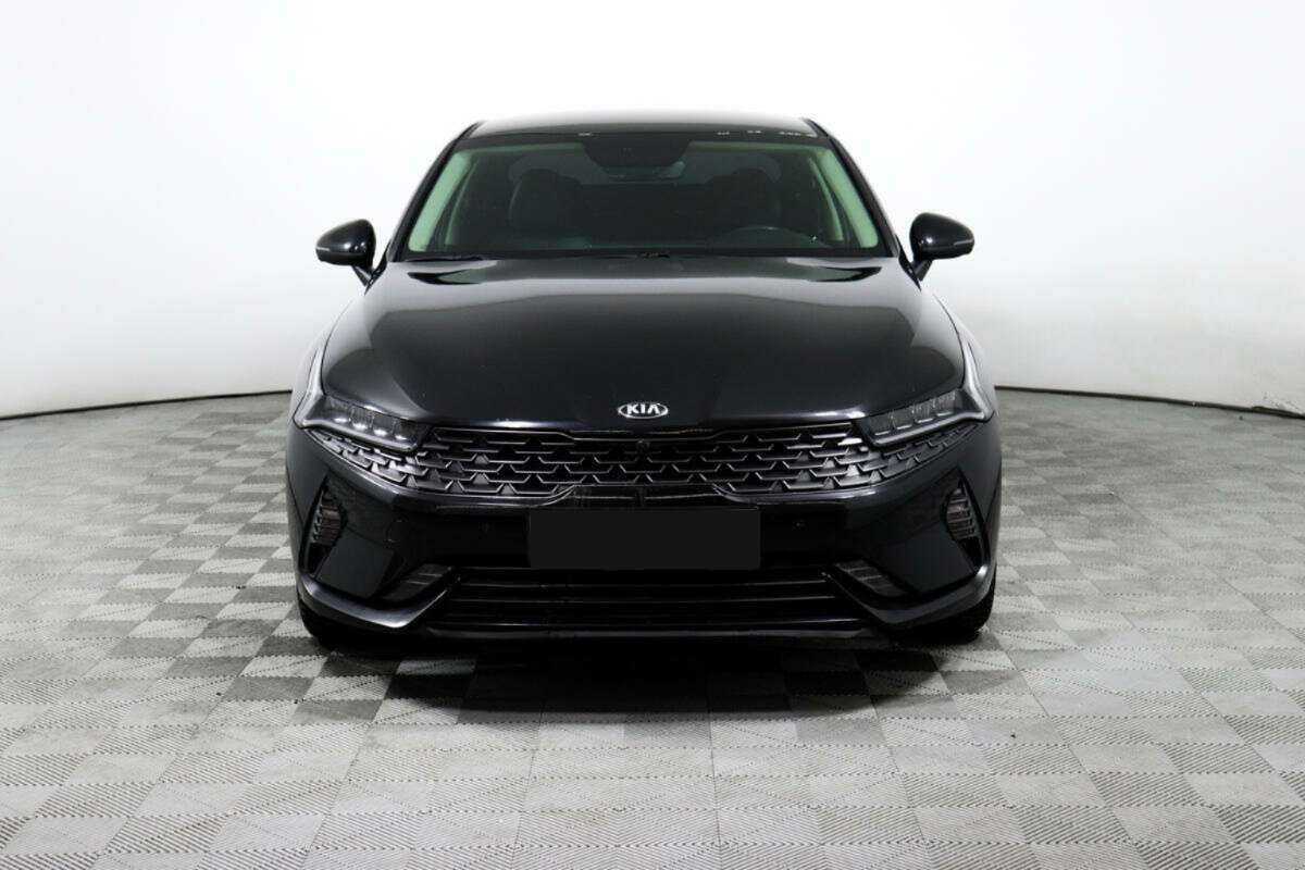 Купить Kia K5 с пробегом. Фото: #1