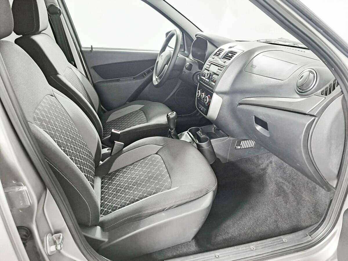 Купить Lada (ВАЗ) Granta с пробегом. Фото: #8