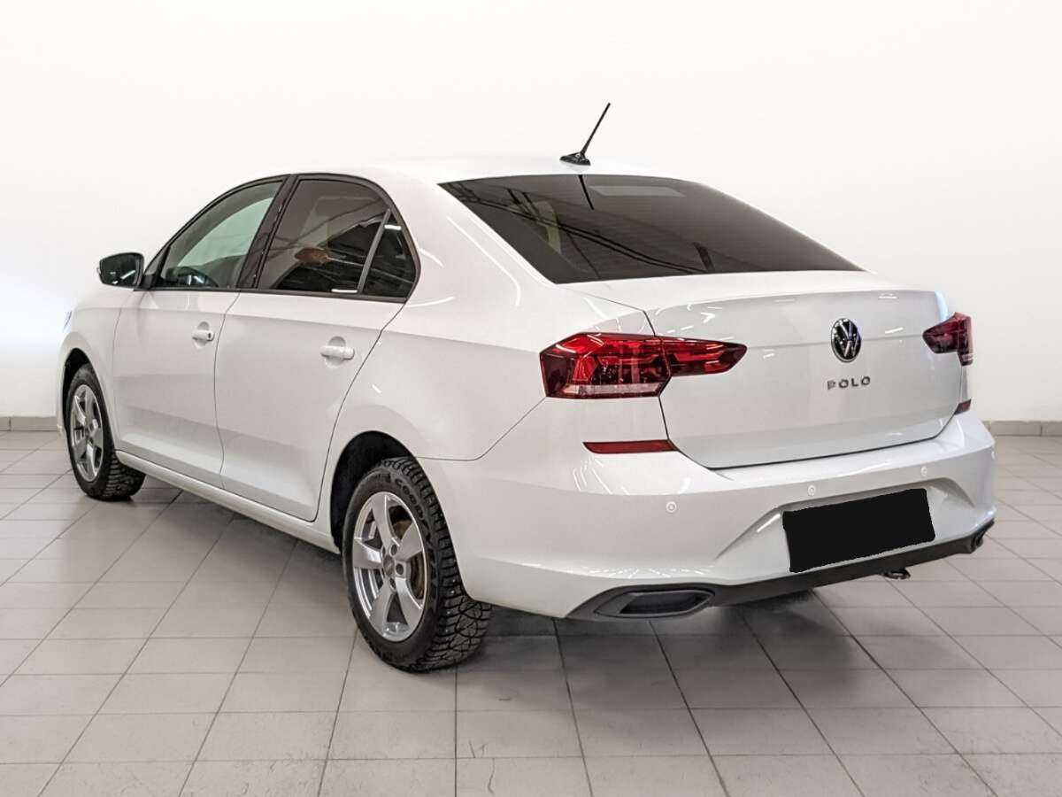 Купить Volkswagen Polo с пробегом. Фото: #6