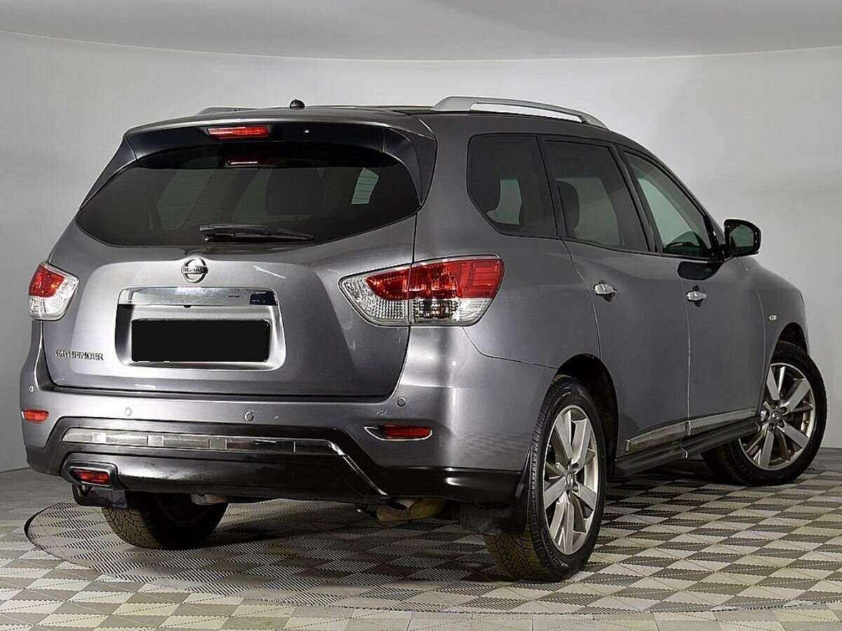 Купить Nissan Pathfinder с пробегом. Фото: #1