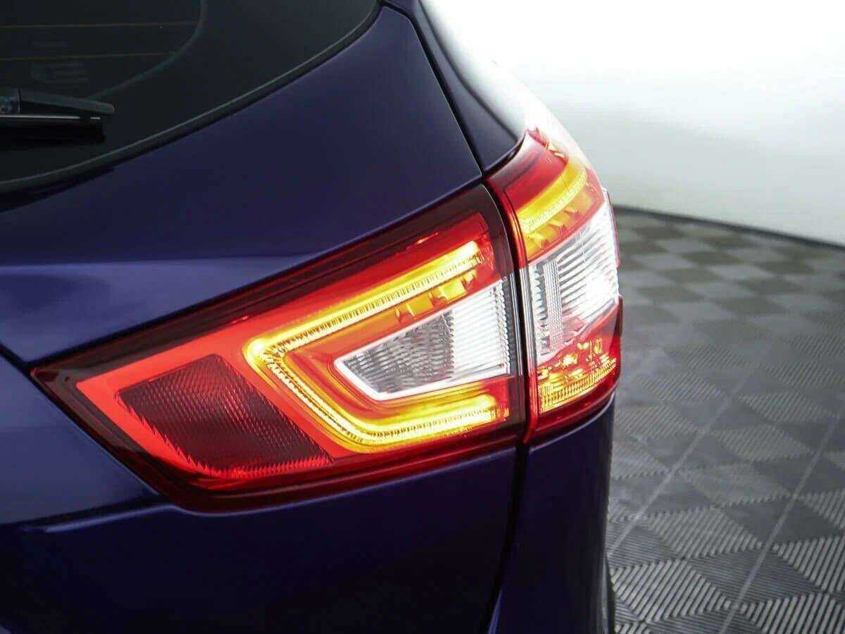 Купить Nissan Qashqai с пробегом. Фото: #18