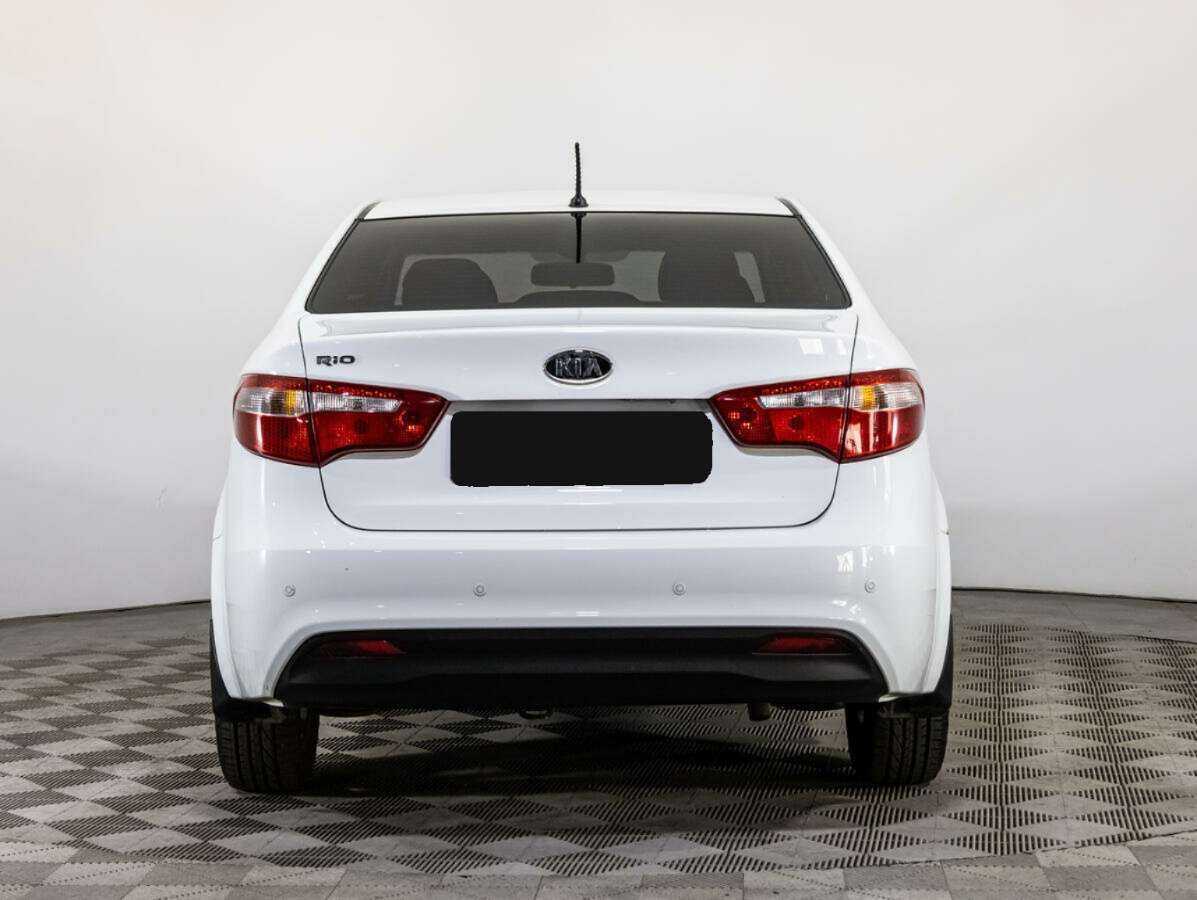 Купить Kia Rio с пробегом. Фото: #5