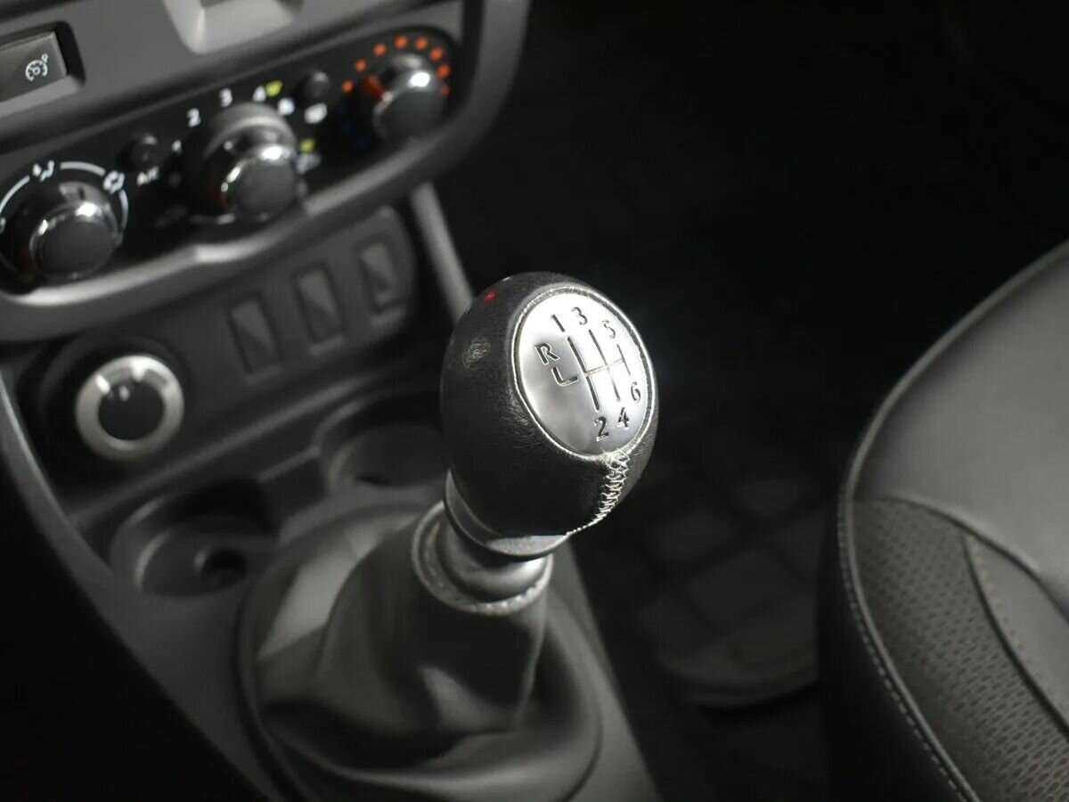 Купить Renault Duster с пробегом. Фото: #14