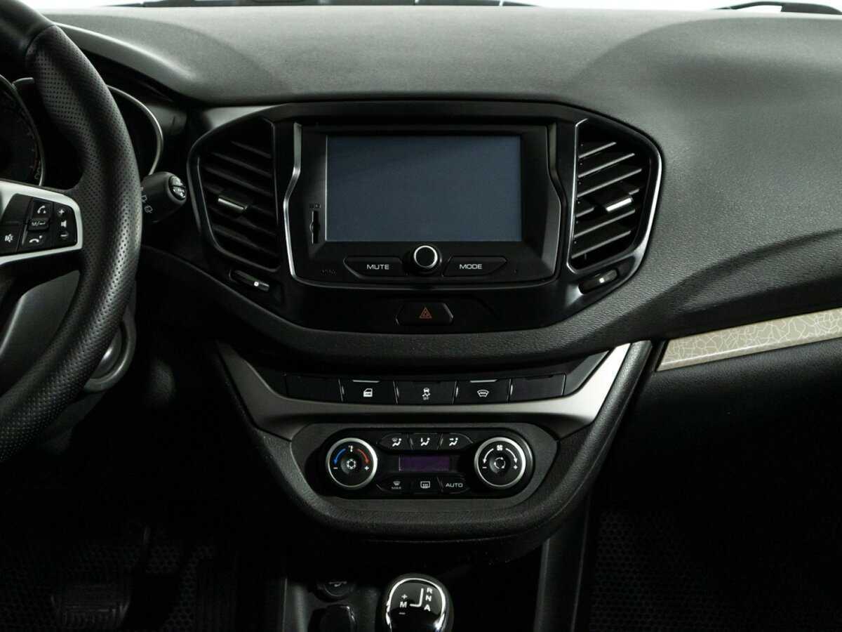 Купить Lada (ВАЗ) Vesta с пробегом. Фото: #13