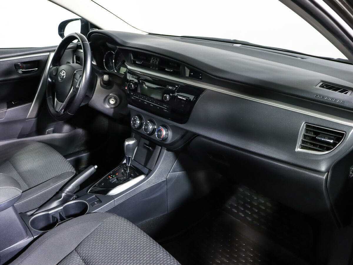 Купить Toyota Corolla с пробегом. Фото: #6