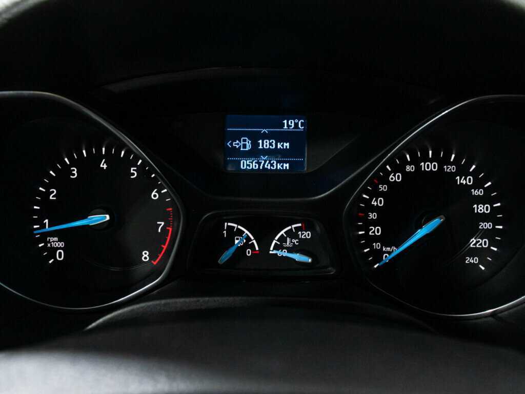 Купить Ford Focus с пробегом. Фото: #11