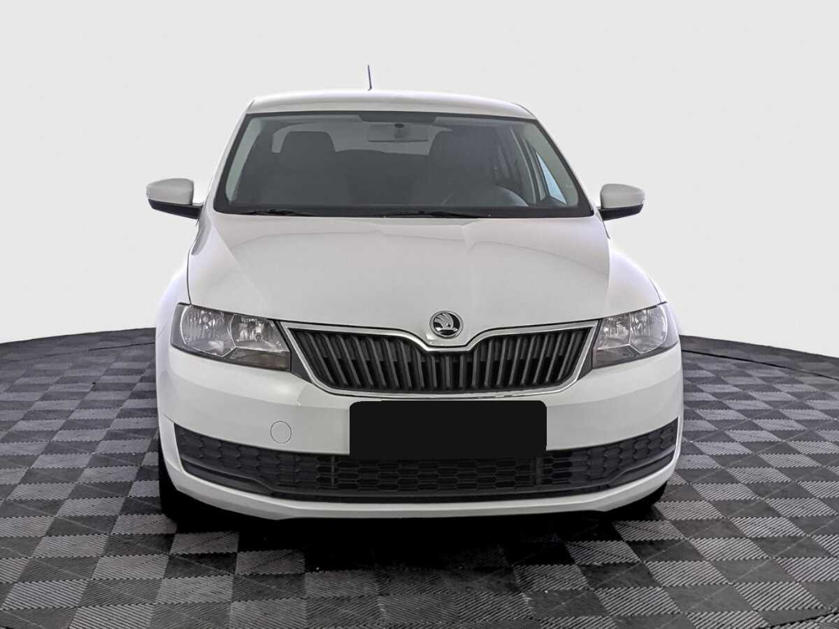 Купить Skoda Rapid с пробегом. Фото: #1