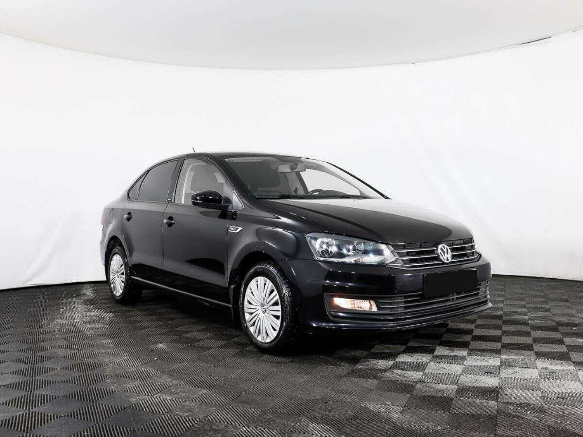 Купить Volkswagen Polo с пробегом. Фото: #2
