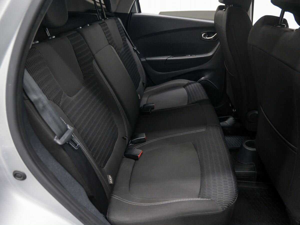 Купить Renault Kaptur с пробегом. Фото: #8