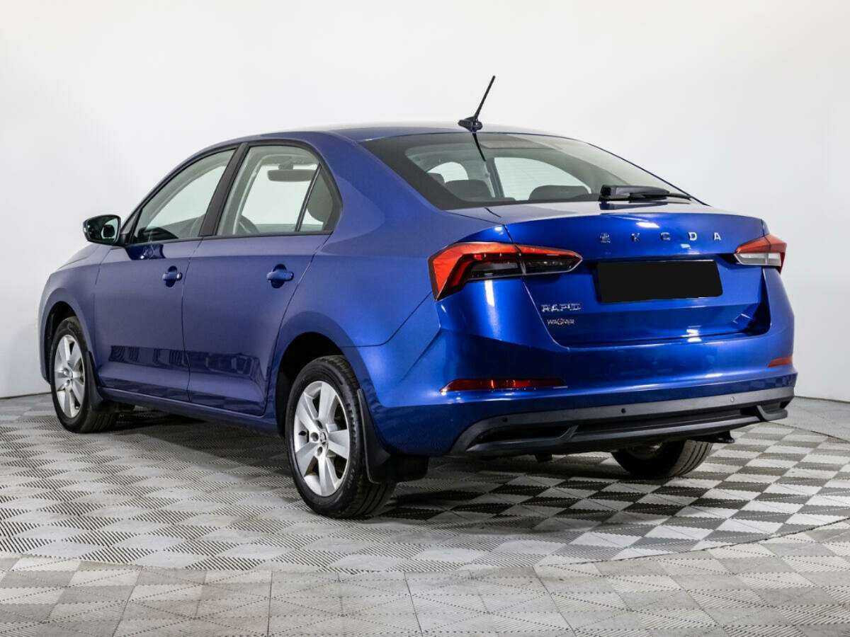 Купить Skoda Rapid с пробегом. Фото: #6