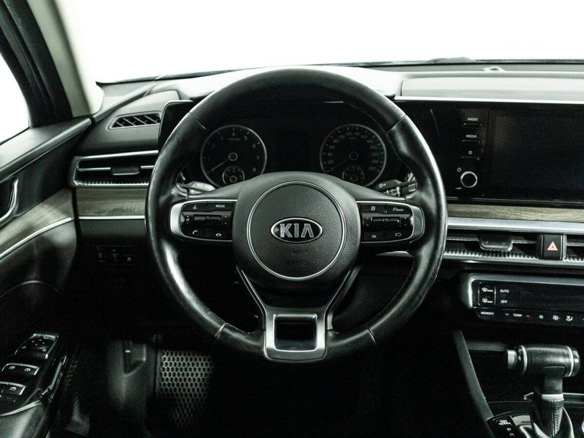 Купить Kia K5 с пробегом. Фото: #23
