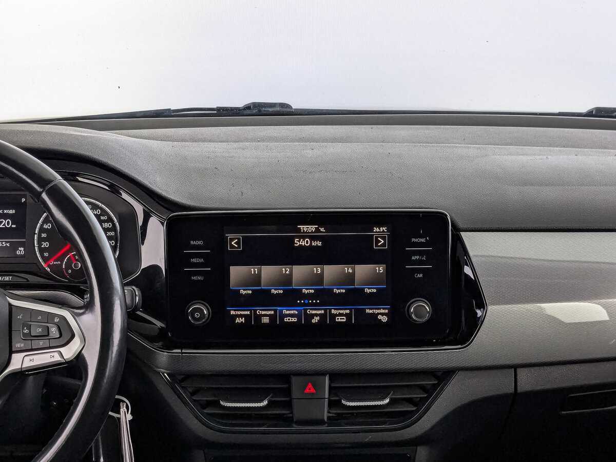 Купить Volkswagen Polo с пробегом. Фото: #12