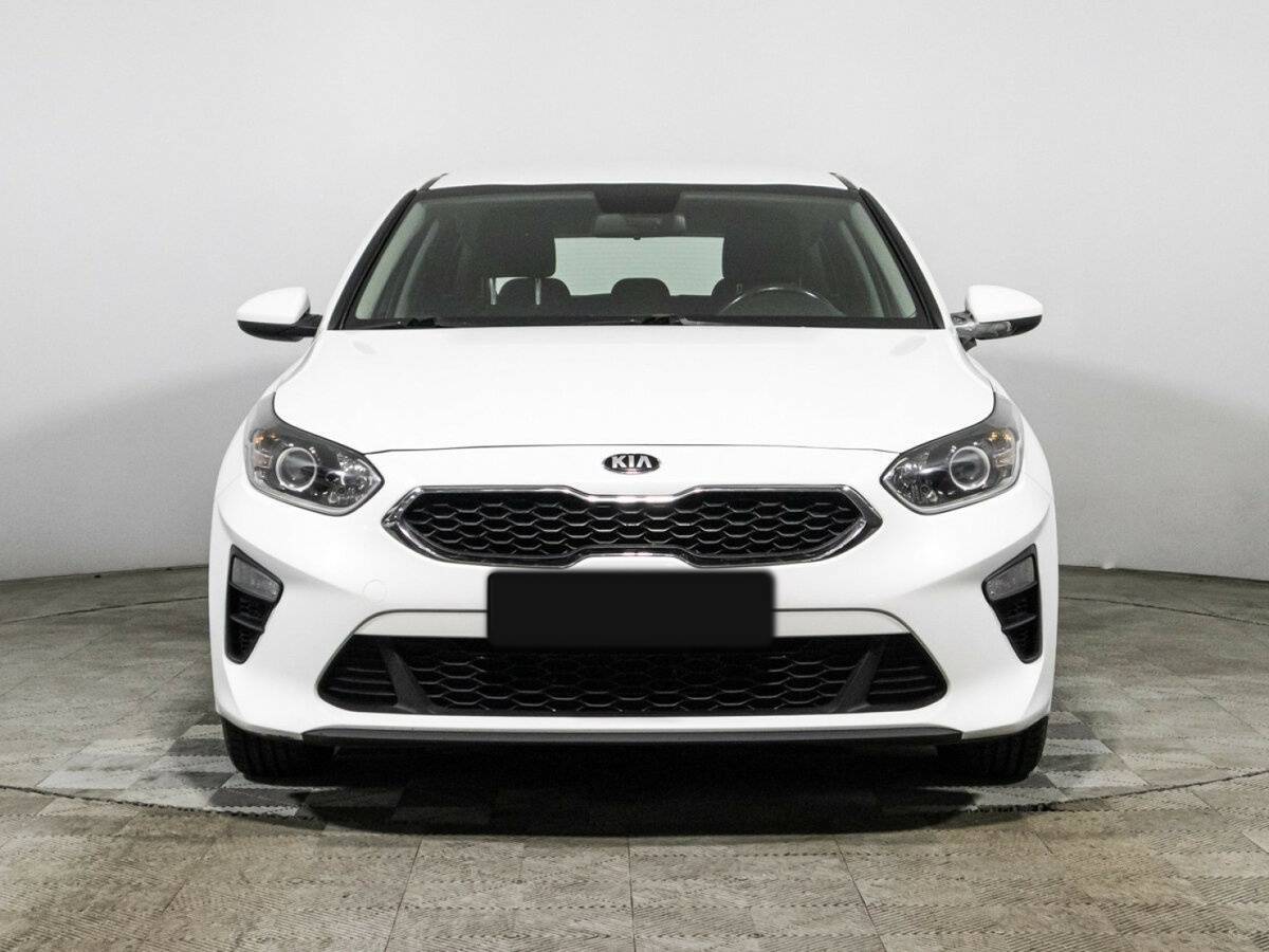Купить Kia Ceed с пробегом. Фото: #1