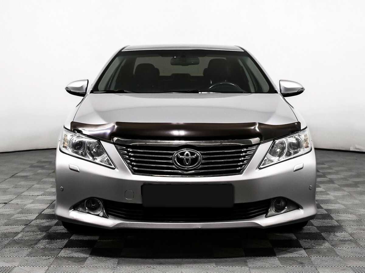 Купить Toyota Camry с пробегом. Фото: #1
