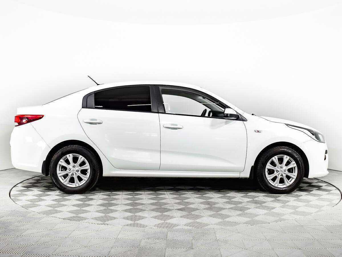 Купить Kia Rio с пробегом. Фото: #3