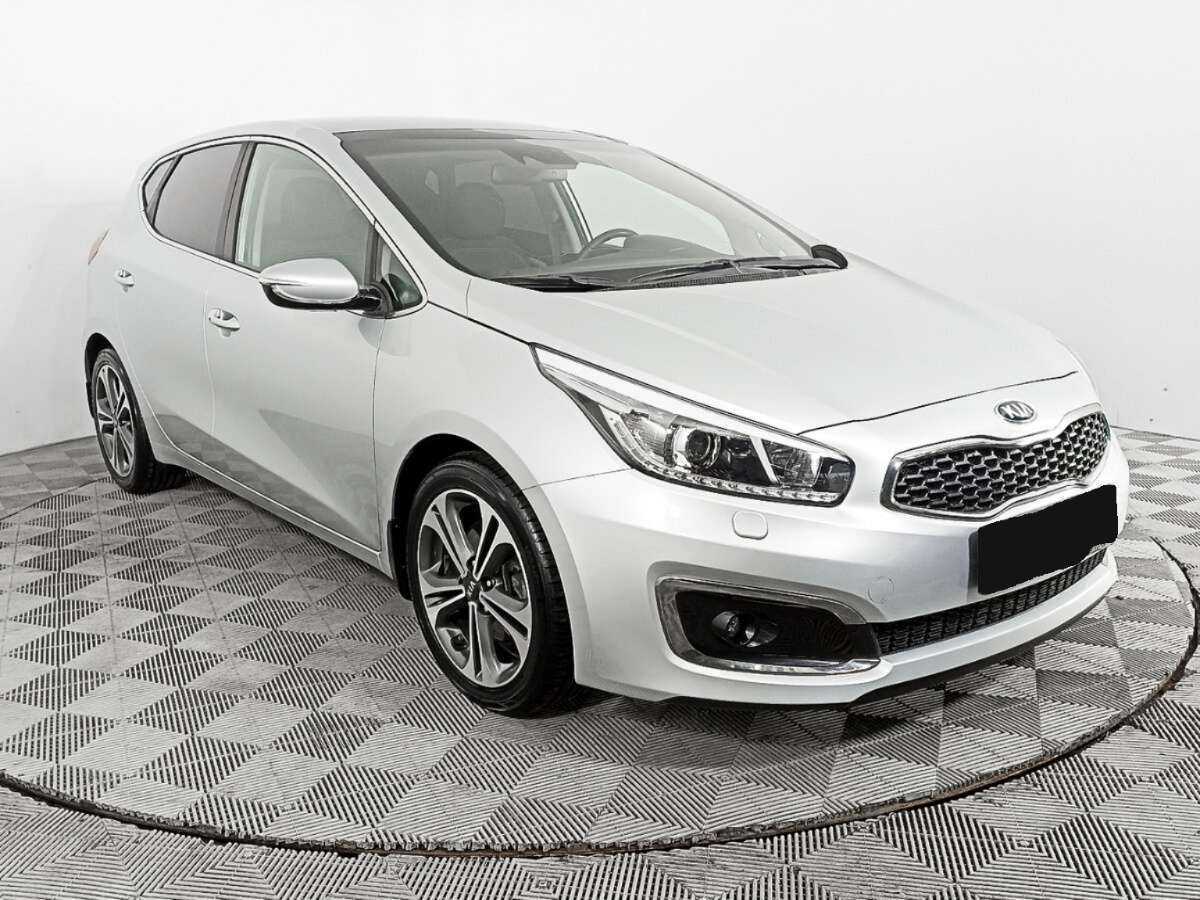 Купить Kia Ceed с пробегом. Фото: #2
