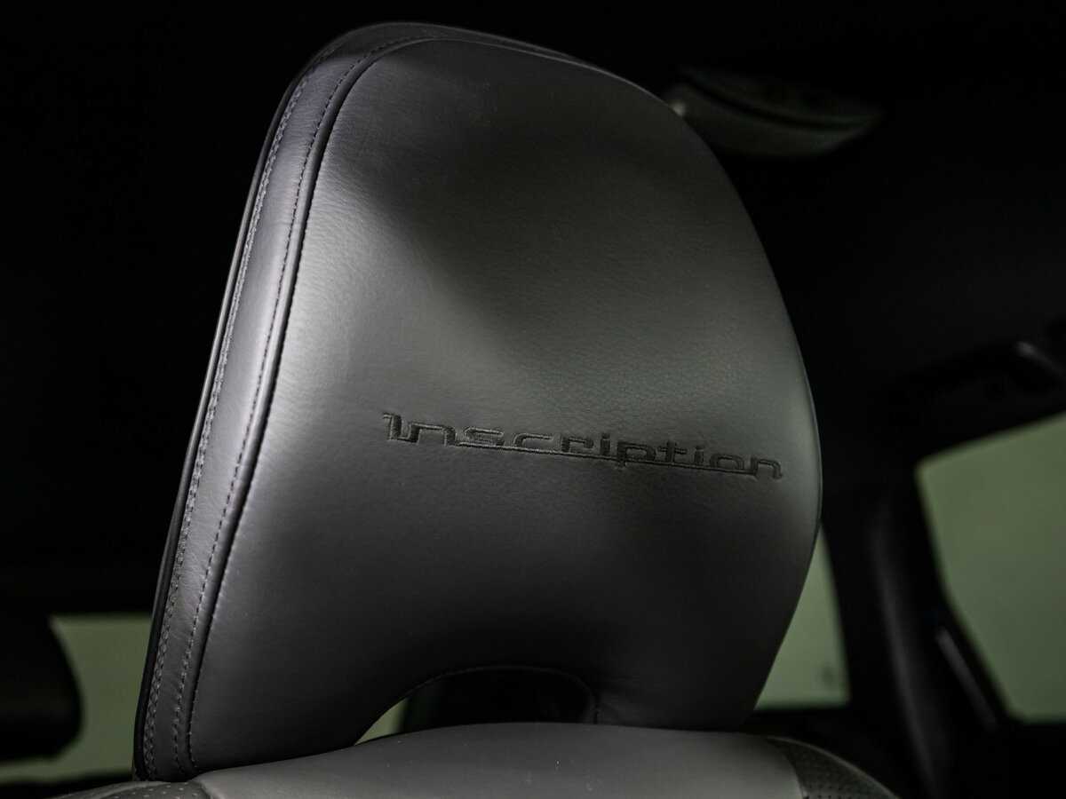 Купить Volvo XC60 с пробегом. Фото: #17