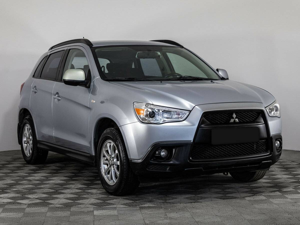 Купить Mitsubishi ASX с пробегом. Фото: #2