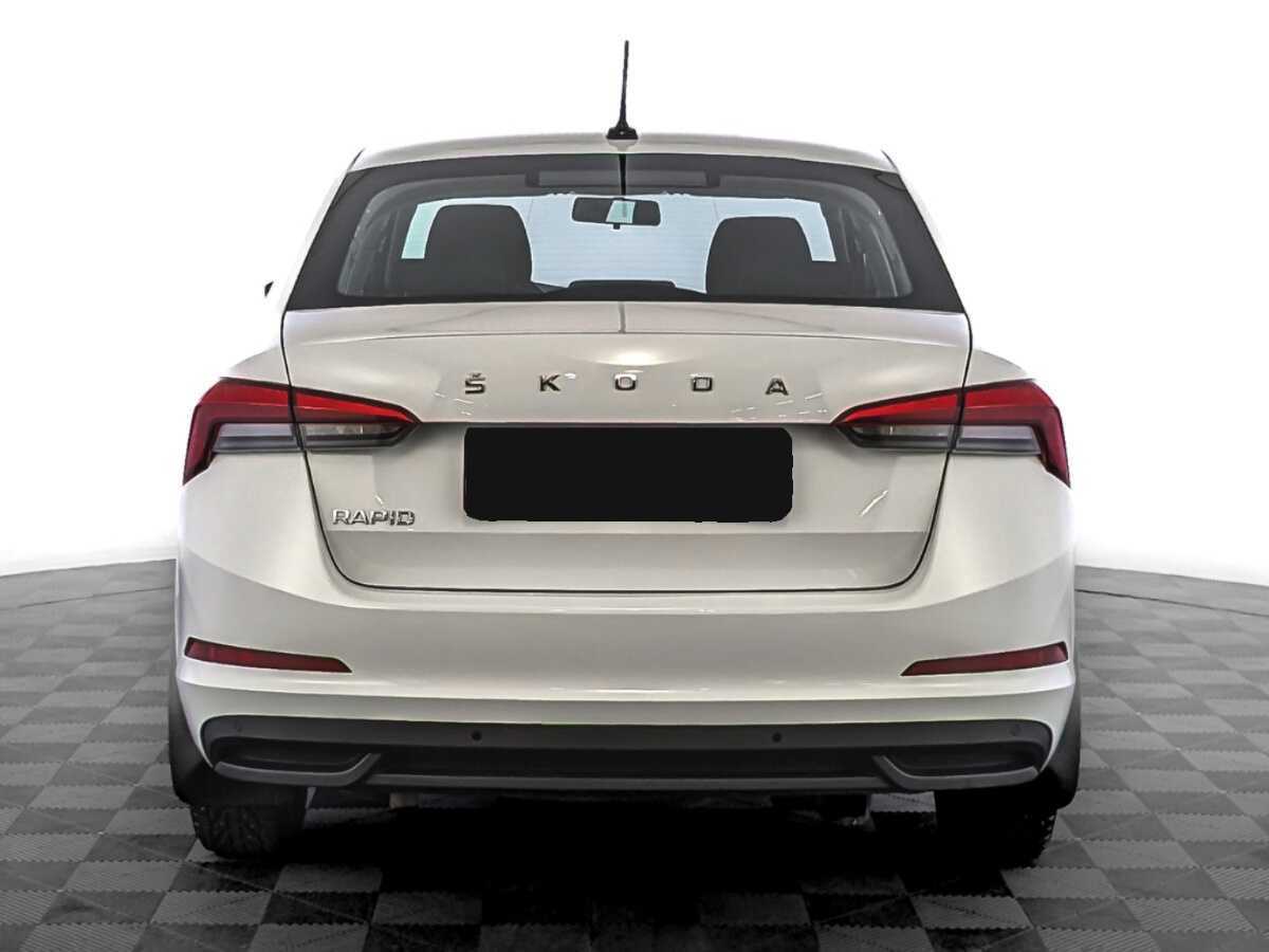 Купить Skoda Rapid с пробегом. Фото: #5