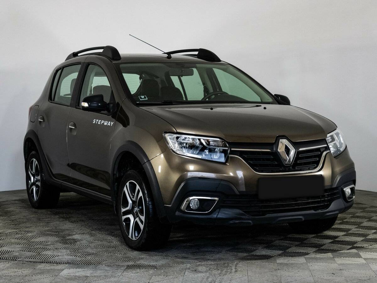 Купить Renault Sandero с пробегом. Фото: #2