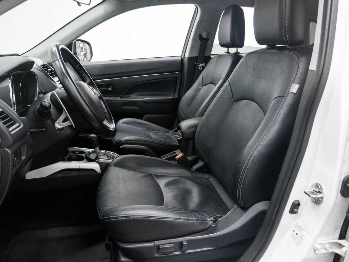 Купить Mitsubishi ASX с пробегом. Фото: #13