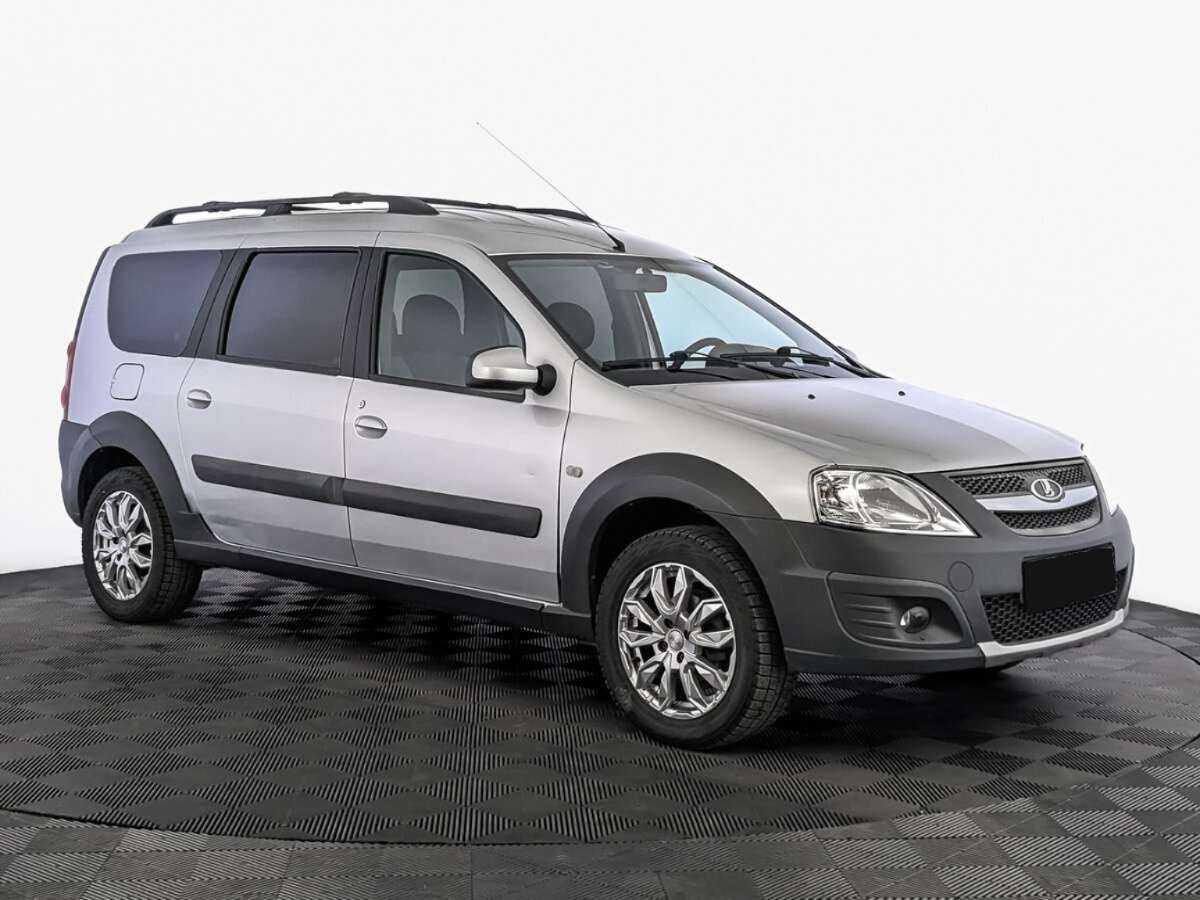 Купить Lada (ВАЗ) Largus с пробегом. Фото: #2