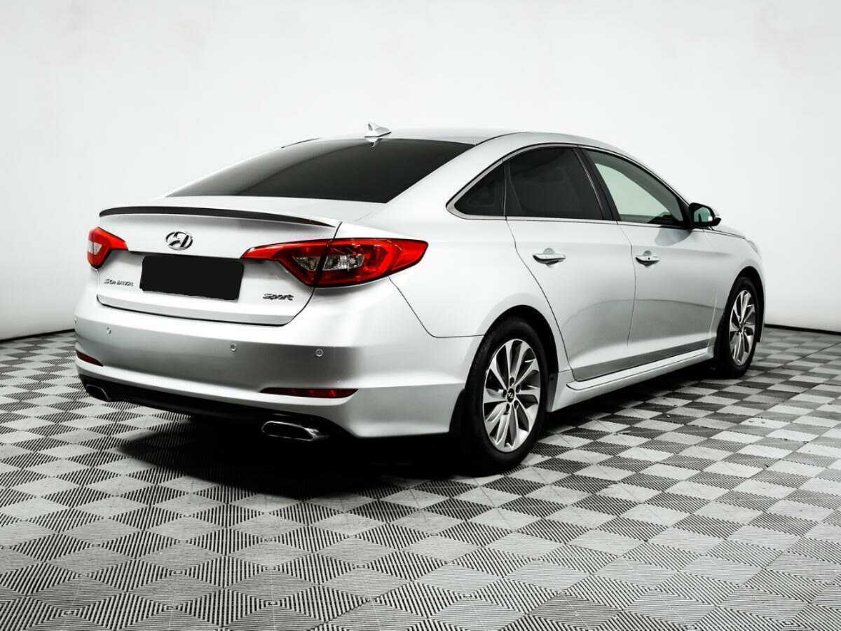 Купить Hyundai Sonata с пробегом. Фото: #4