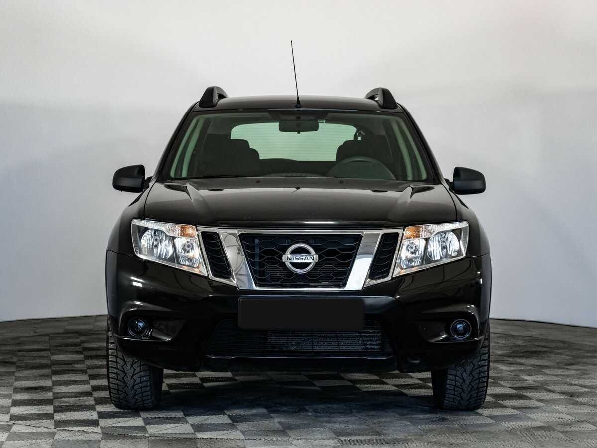 Купить Nissan Terrano с пробегом. Фото: #1