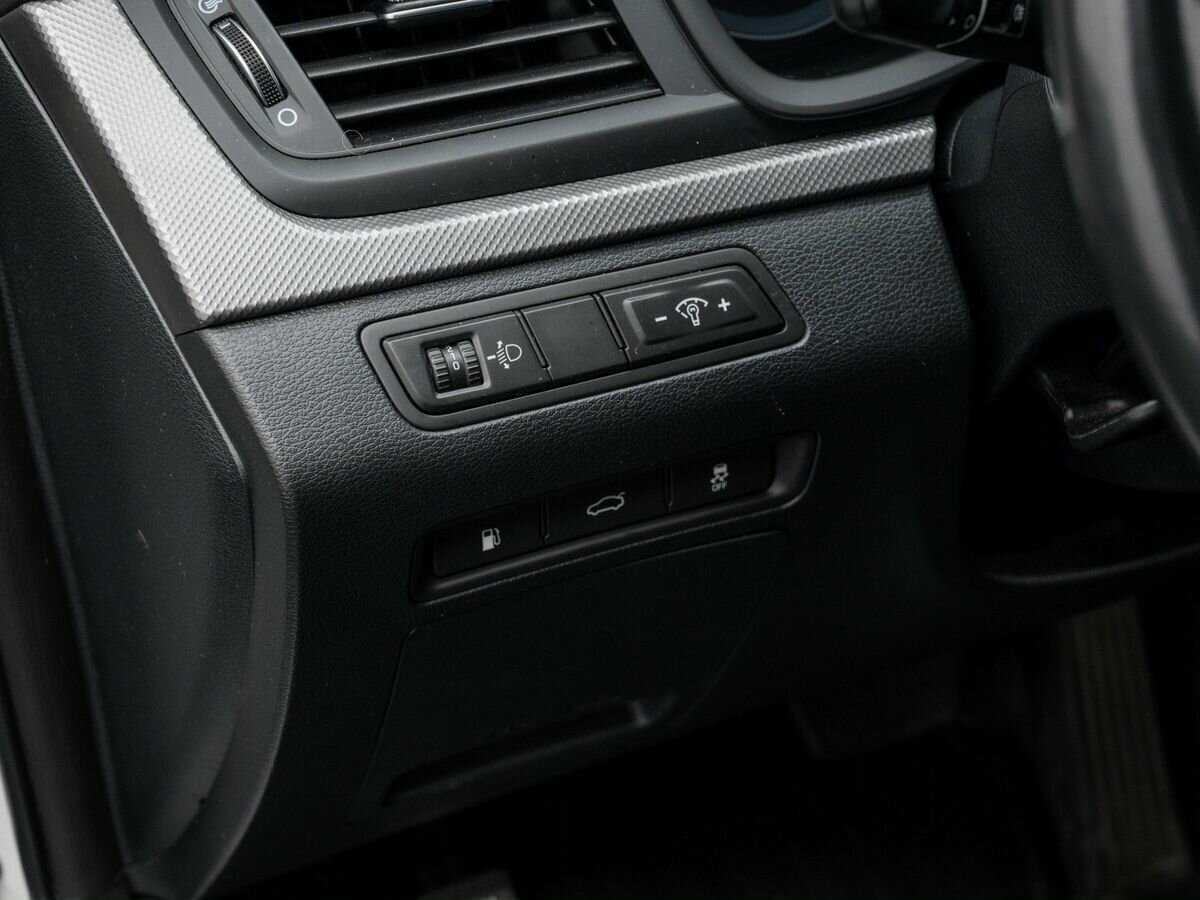 Купить Hyundai Sonata с пробегом. Фото: #15