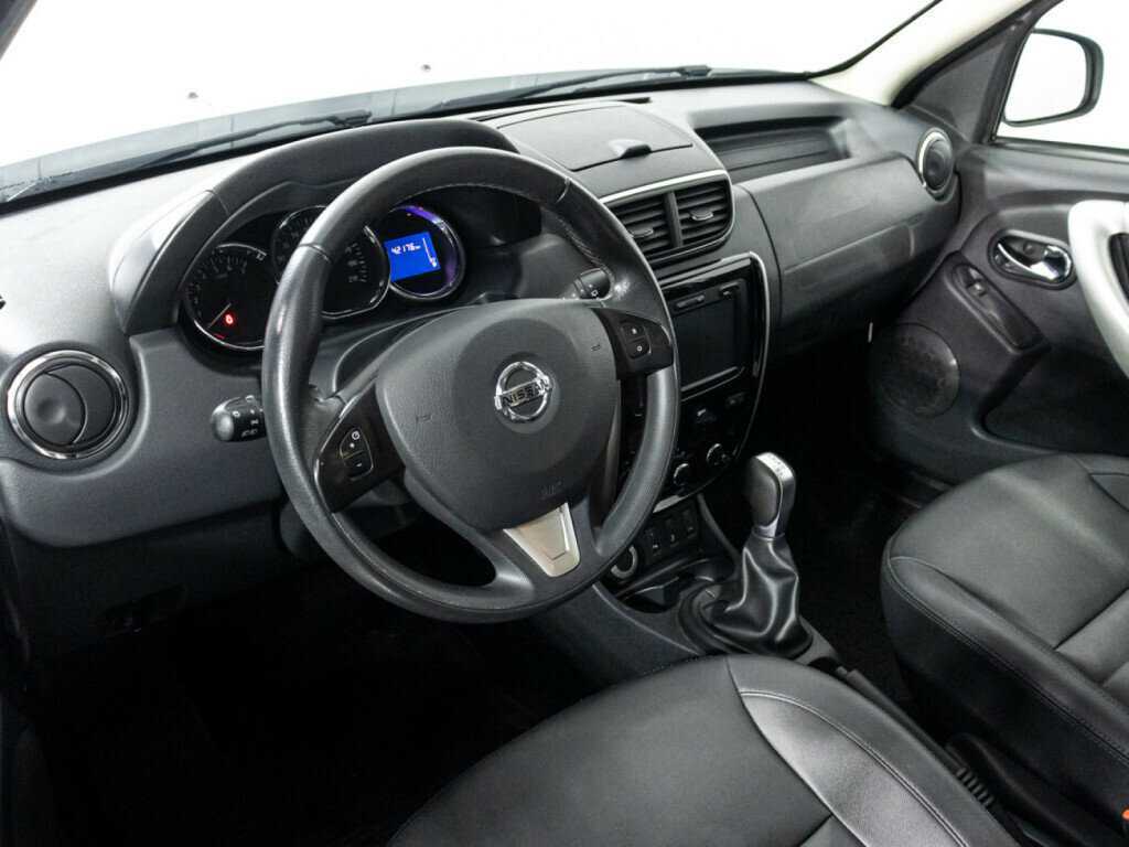 Купить Nissan Terrano с пробегом. Фото: #10