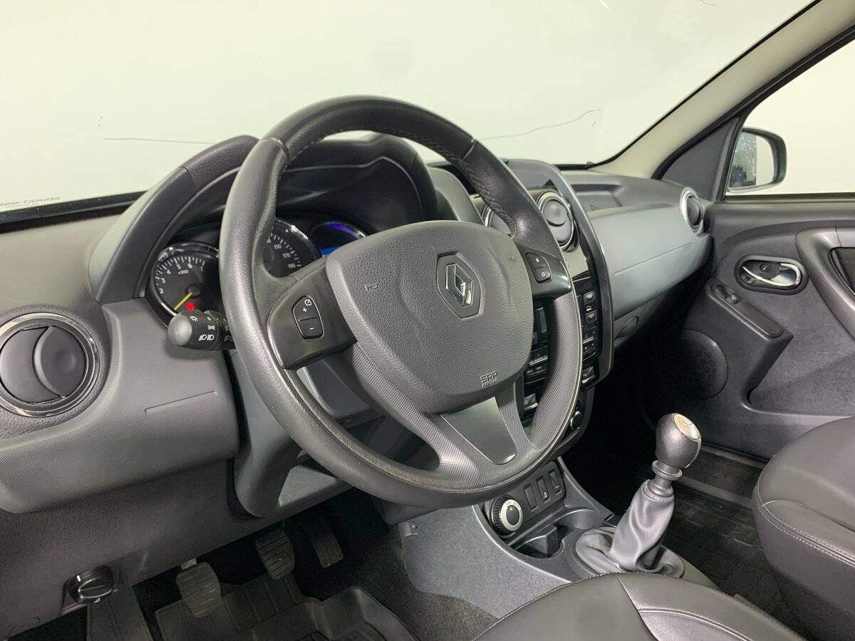 Купить Renault Duster с пробегом. Фото: #11
