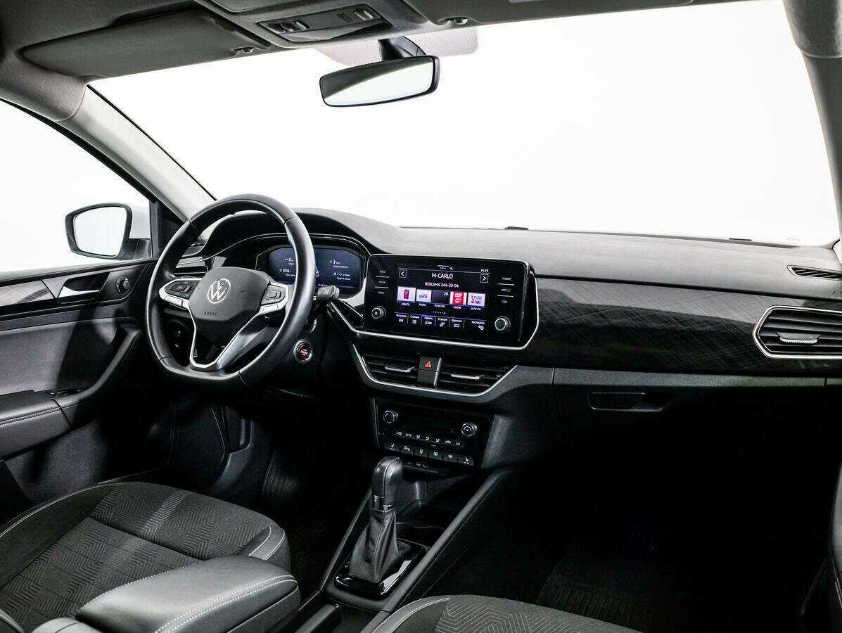 Купить Volkswagen Polo с пробегом. Фото: #8