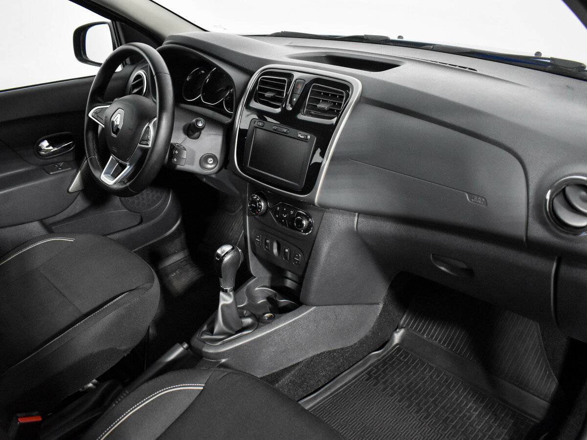 Купить Renault Logan с пробегом. Фото: #11