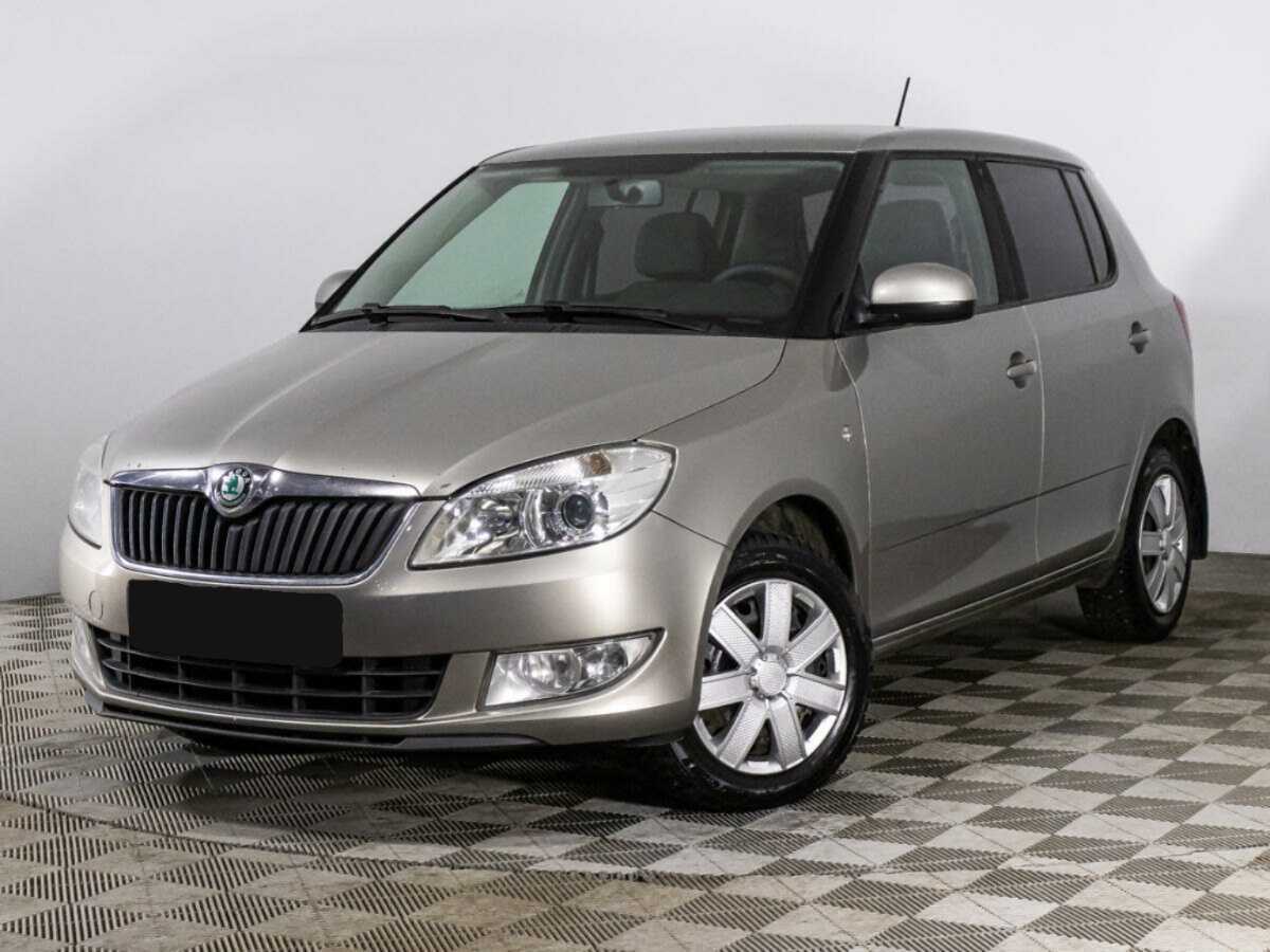 Купить Skoda Fabia с пробегом. Посмотреть фото