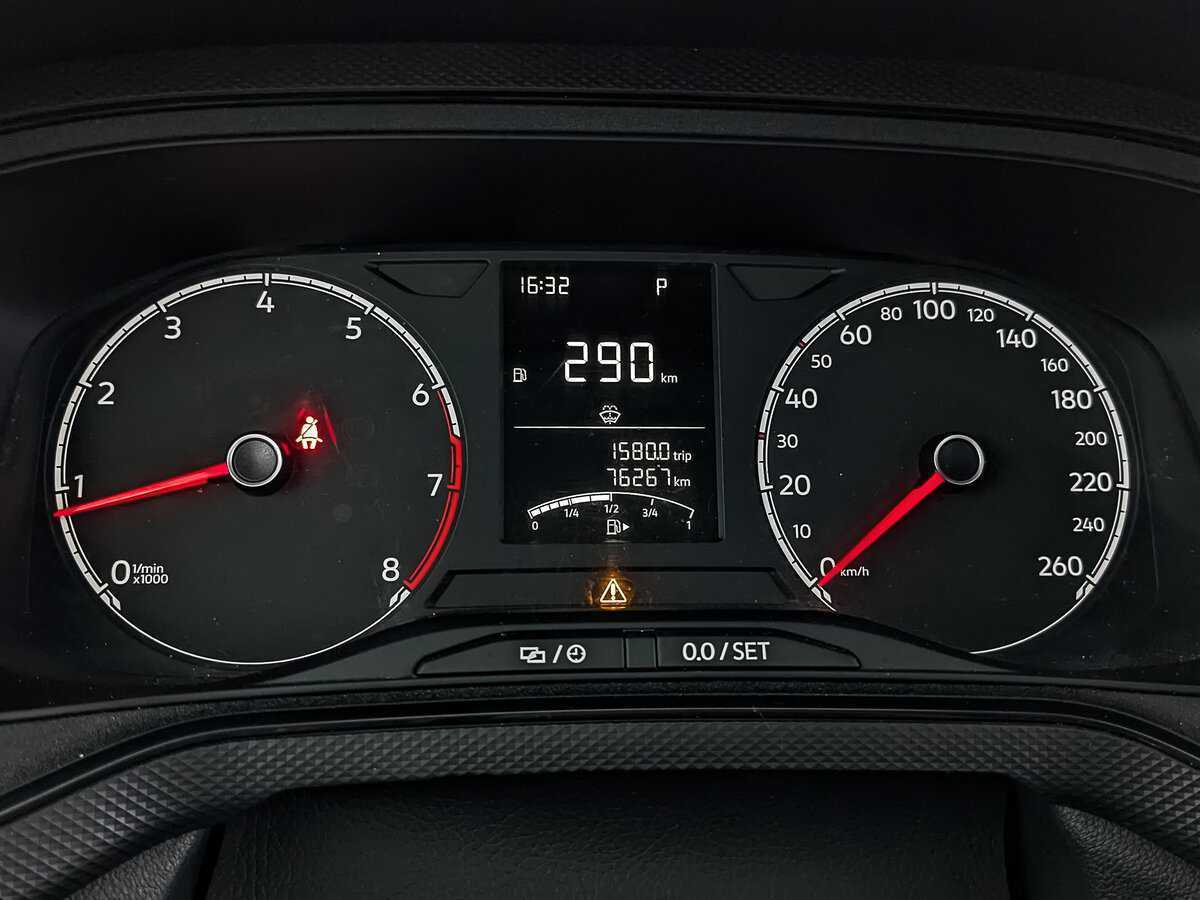 Купить Volkswagen Polo с пробегом. Фото: #13