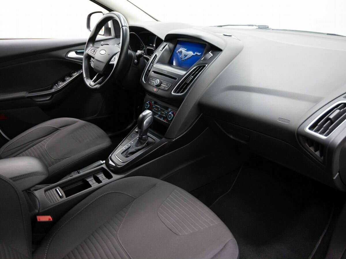 Купить Ford Focus с пробегом. Фото: #8