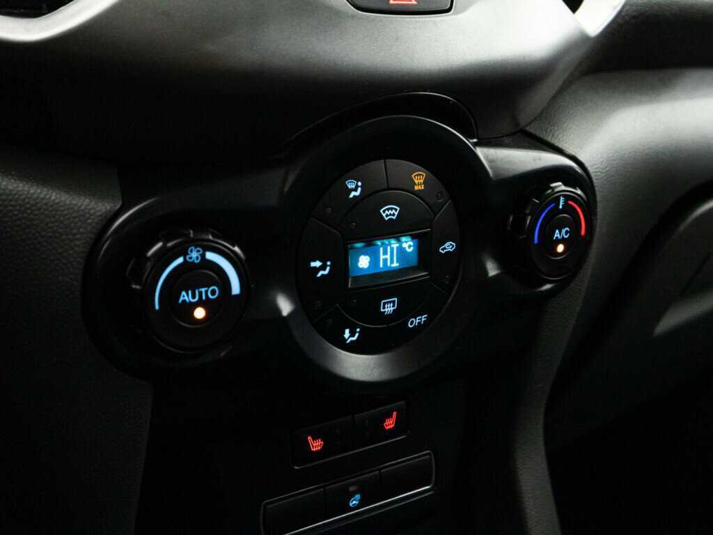 Купить Ford EcoSport с пробегом. Фото: #15
